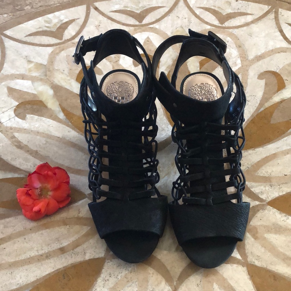 Vince Camuto Leather Shoes
